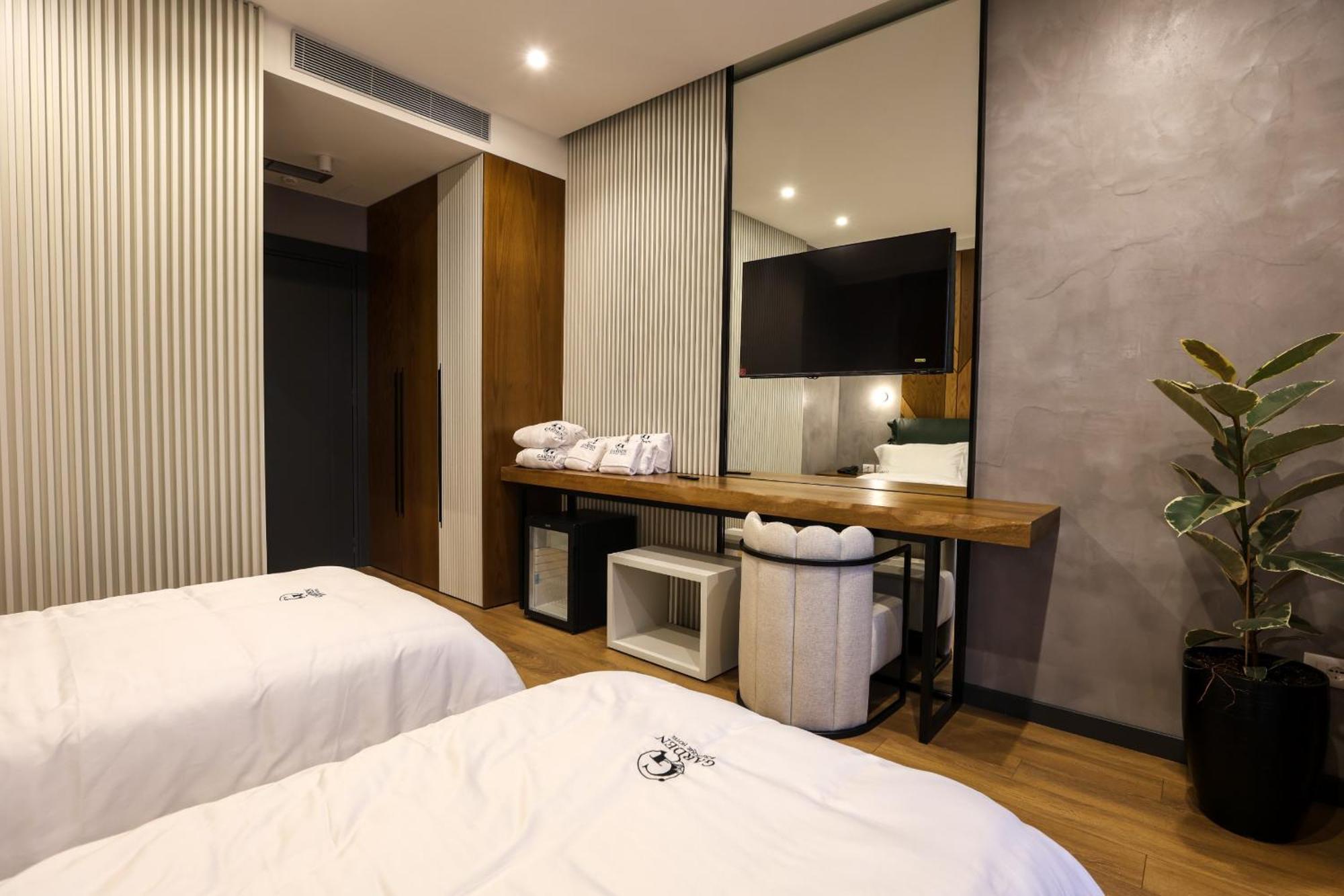 Garden Boutique Hotel Τίρανα Εξωτερικό φωτογραφία