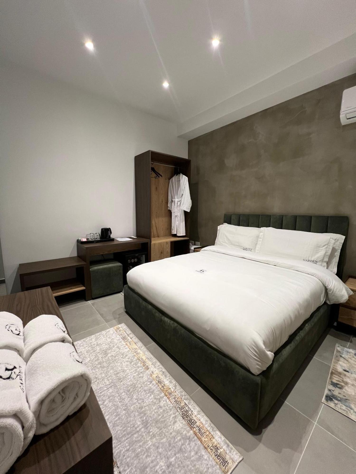 Garden Boutique Hotel Τίρανα Εξωτερικό φωτογραφία